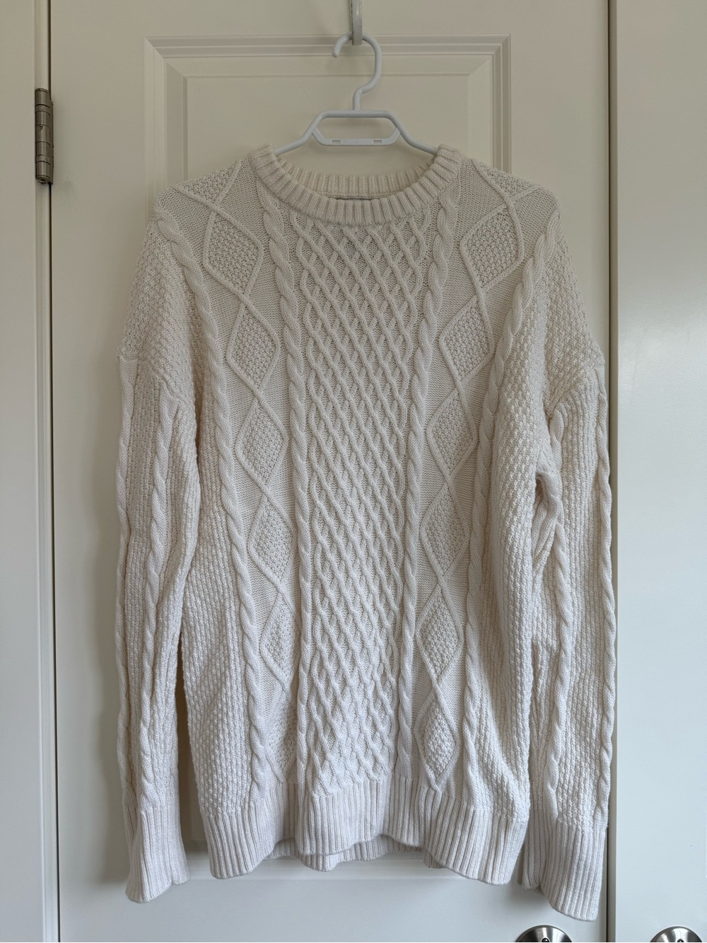 Kersh Cream Cable-Knit Crewneck Sweater